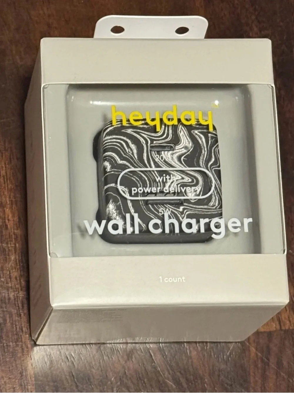 heyday Black and White Marble USB Wall Charger